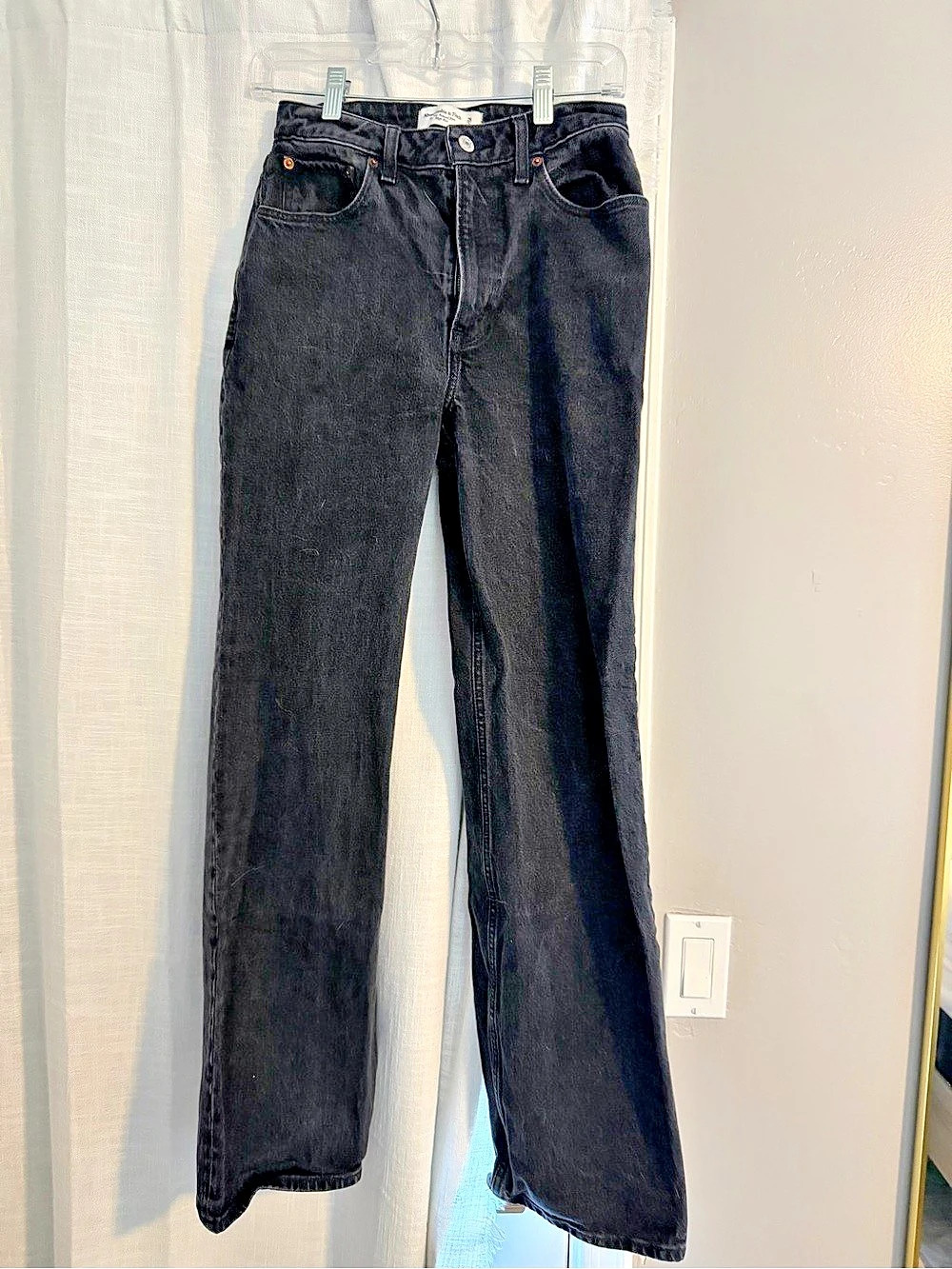 Abercrombie & Fitch The 90s Relaxed Jean High Rise Black Jeans Waist 26